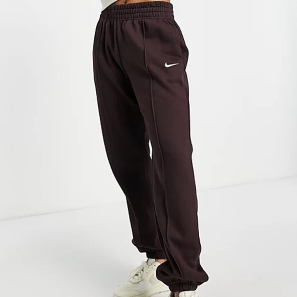 Nike Sweatpants/Joggers - Picture 1 of 2